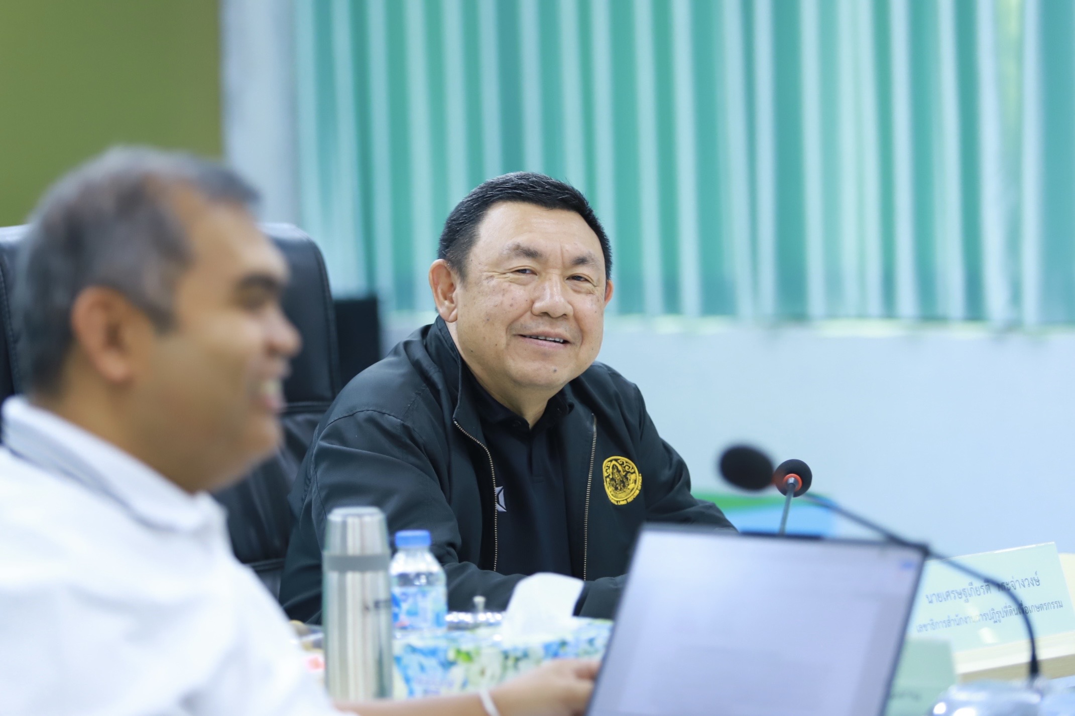 title - เลขาธิการ ส.ป.ก. ประชุมติดตามผลการดำเนินงาน และการใช้จ่ายงบประมาณ ประจำปีงบประมาณ พ.ศ.2569 ของภาคใต้ 
